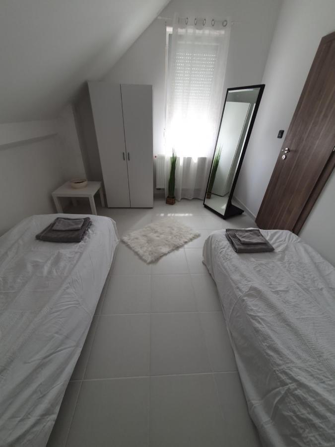 Sosto Apartman Székesfehérvár 외부 사진